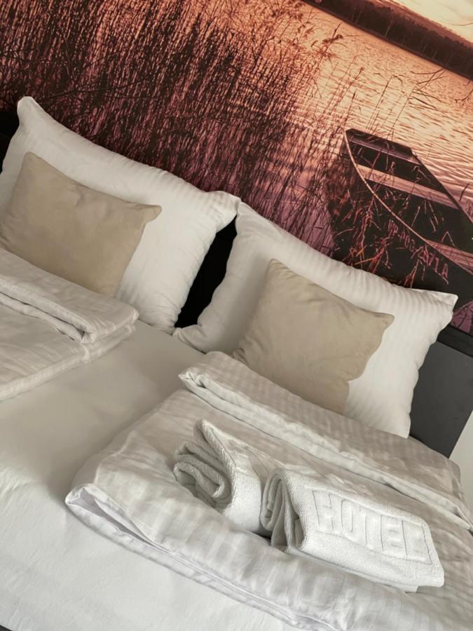 Apartments & Rooms Villa Zaad Free Parking Мостар Екстер'єр фото