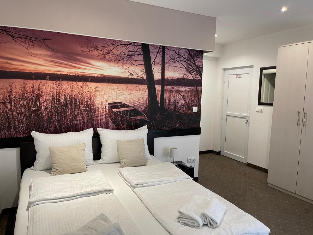 Apartments & Rooms Villa Zaad Free Parking Мостар Екстер'єр фото